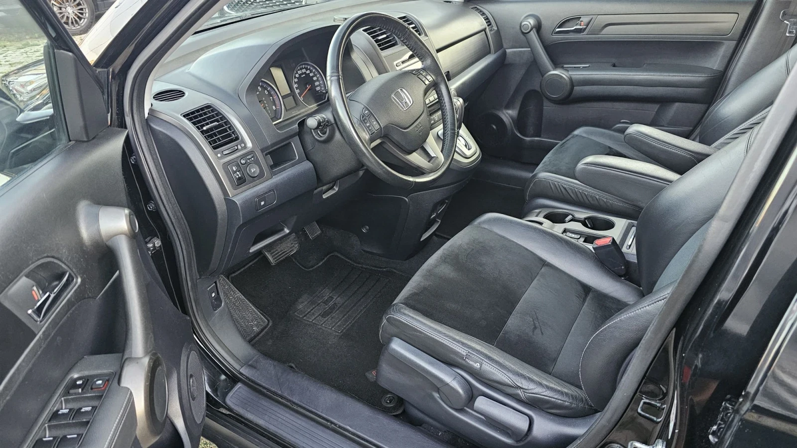 Honda Cr-v 2.0 Benzin 4Х4 Automatic , снимка 11 - Автомобили и джипове - 55963256