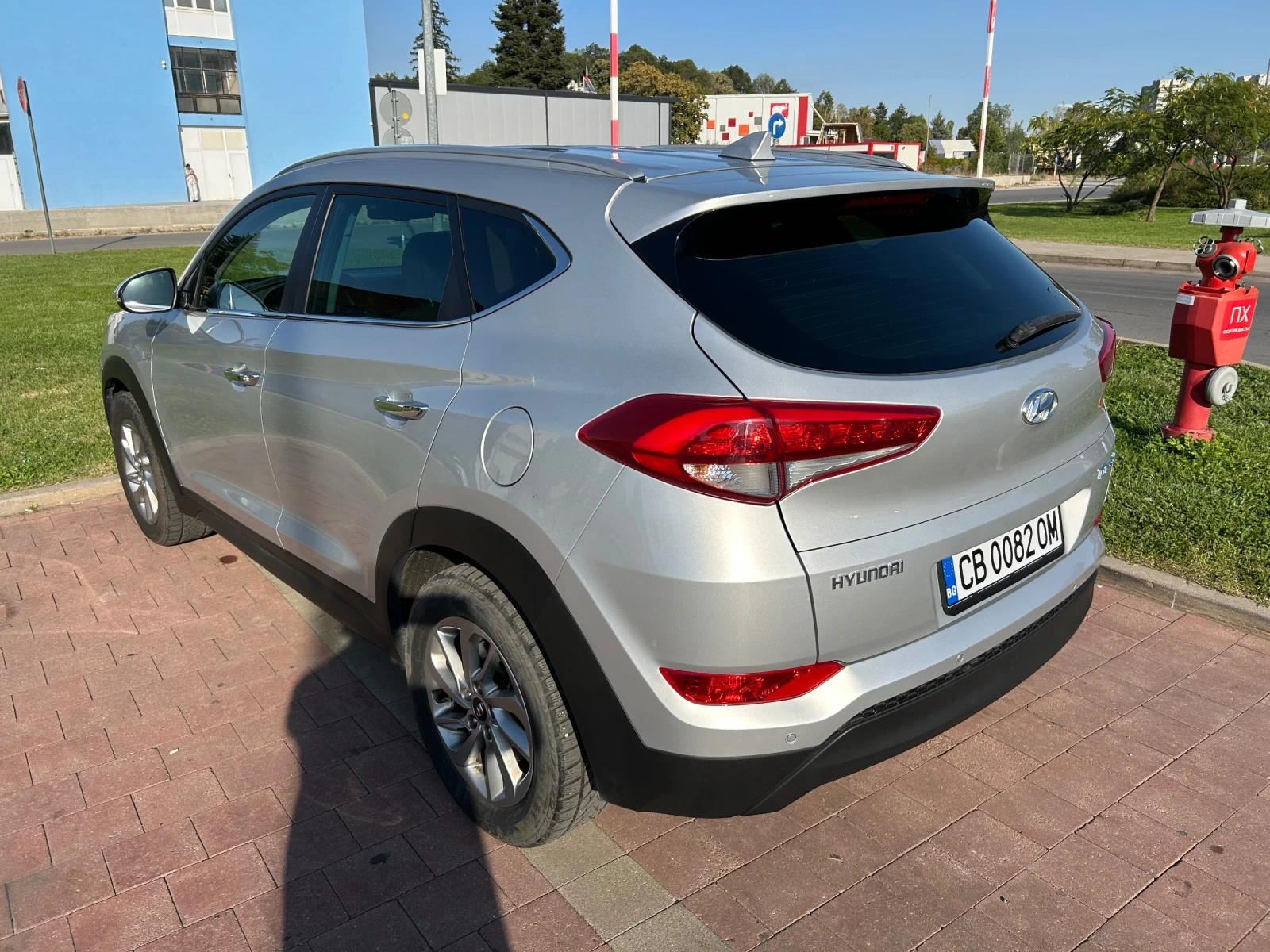 Hyundai Tucson, снимка 3 - Автомобили и джипове - 55987431
