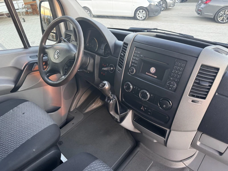 VW Crafter 2.0TDI 163к.с. Клима L2H2, снимка 9 - Бусове и автобуси - 47674139