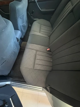 Mercedes-Benz E 200, снимка 8