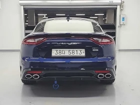 Kia Stinger 3.3 Turbo AWD| 370к.с.| ВКЛ.ТЕХНОТЕСТ, снимка 3