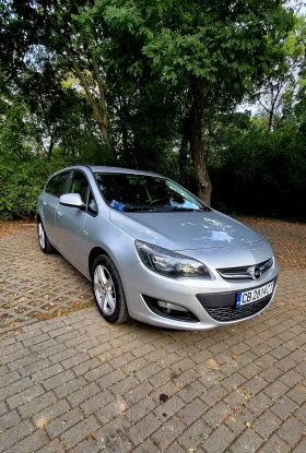Opel Astra 1.6 CDTI  110к.с, SPORTS TOURER, 2015 год., снимка 2