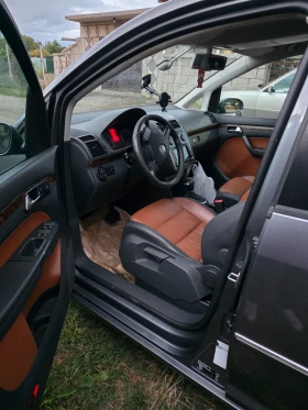 VW Touran 2.0, снимка 10