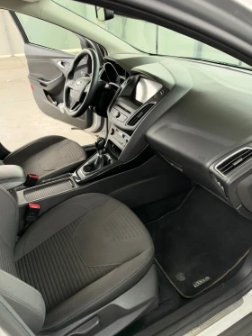 Ford Focus Turnier TITANIUM FULL, снимка 10