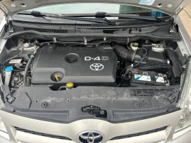 Toyota Corolla verso 2.2 D4D, снимка 17