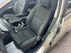 Toyota Corolla verso 2.2 D4D, снимка 10