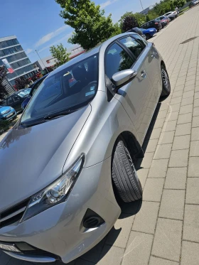 Toyota Auris, снимка 3