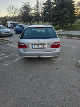 Mercedes-Benz E 220, снимка 4