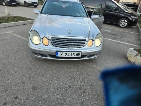 Mercedes-Benz E 220, снимка 12