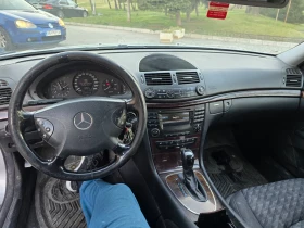 Mercedes-Benz E 220, снимка 7