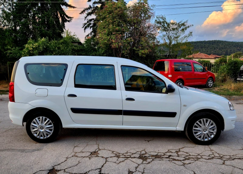 Dacia Logan 1.5 DCI Климатик 1-Собственик 7-Седалки, снимка 7 - Автомобили и джипове - 46860908