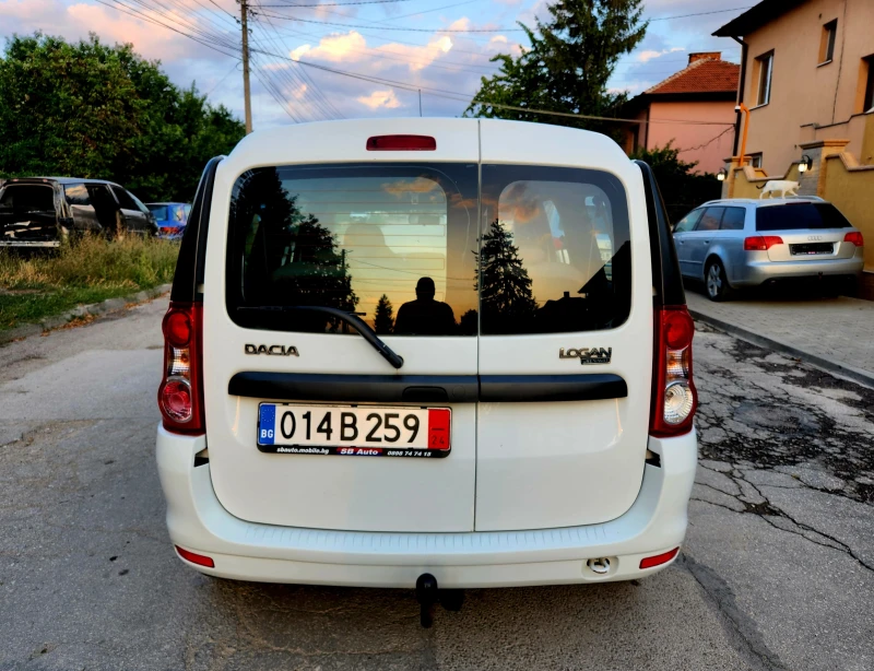 Dacia Logan 1.5 DCI Климатик 1-Собственик 7-Седалки, снимка 5 - Автомобили и джипове - 46860908