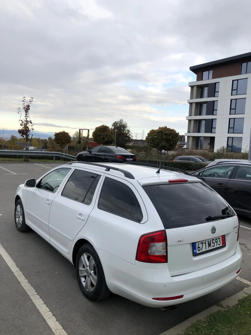 Skoda Octavia 1.8TFSI 4x4* НОВ ВНОС ШВЕЙЦАРИЯ СЕРВИЗНА КНИЖКА*  , снимка 8 - Автомобили и джипове - 49010081