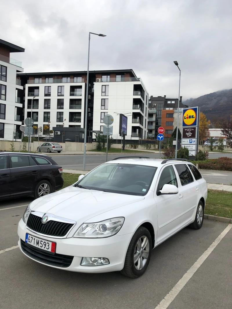 Skoda Octavia 1.8TFSI 4x4* НОВ ВНОС ШВЕЙЦАРИЯ СЕРВИЗНА КНИЖКА*  , снимка 3 - Автомобили и джипове - 49010081