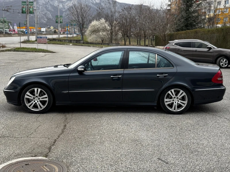 Mercedes-Benz E 270, снимка 6 - Автомобили и джипове - 49458569