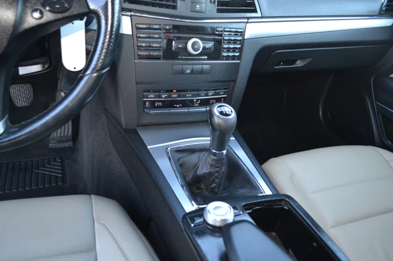 Mercedes-Benz E 220 2.2 cdi, снимка 7 - Автомобили и джипове - 50783350