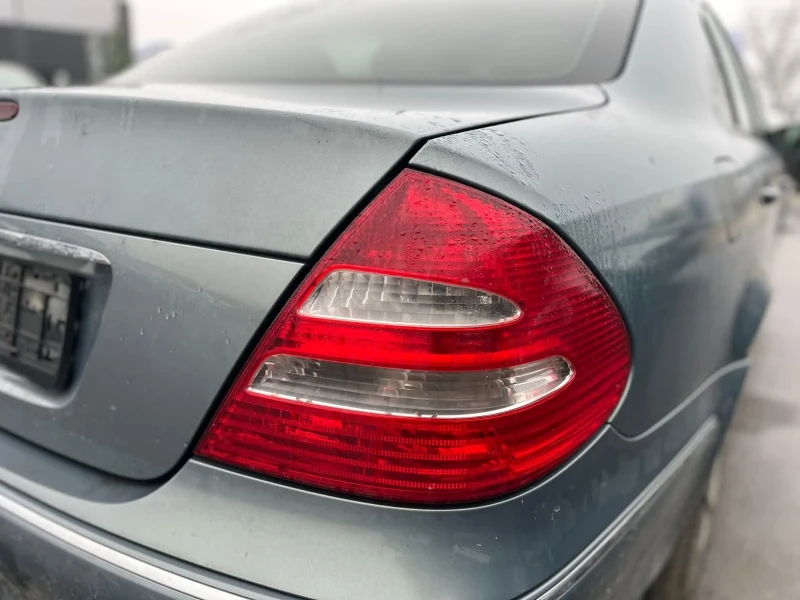 Mercedes-Benz E 350 Мотор 272, снимка 7 - Автомобили и джипове - 52452534