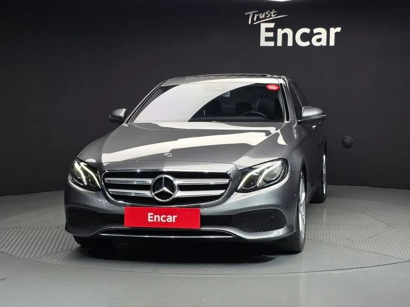 Mercedes-Benz E 200 E200 Avantgarde| 184к.с.| ВКЛ.ТЕХНОТЕСТ, снимка 3 - Автомобили и джипове - 55217850