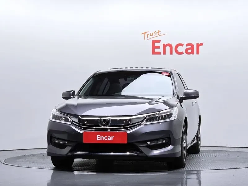 Honda Accord 2.4 9Th Generation, снимка 8 - Автомобили и джипове - 55841612