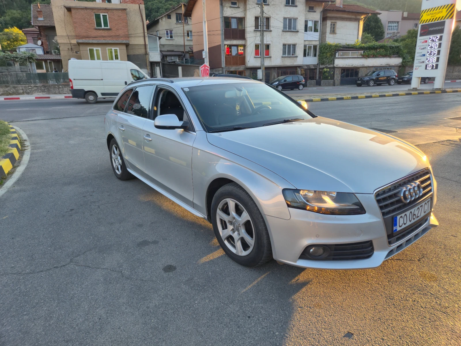 Audi A4 1.8 TFSI, снимка 1