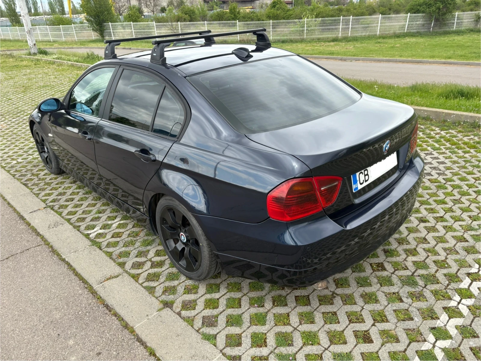 BMW 320 E90 - изображение 3