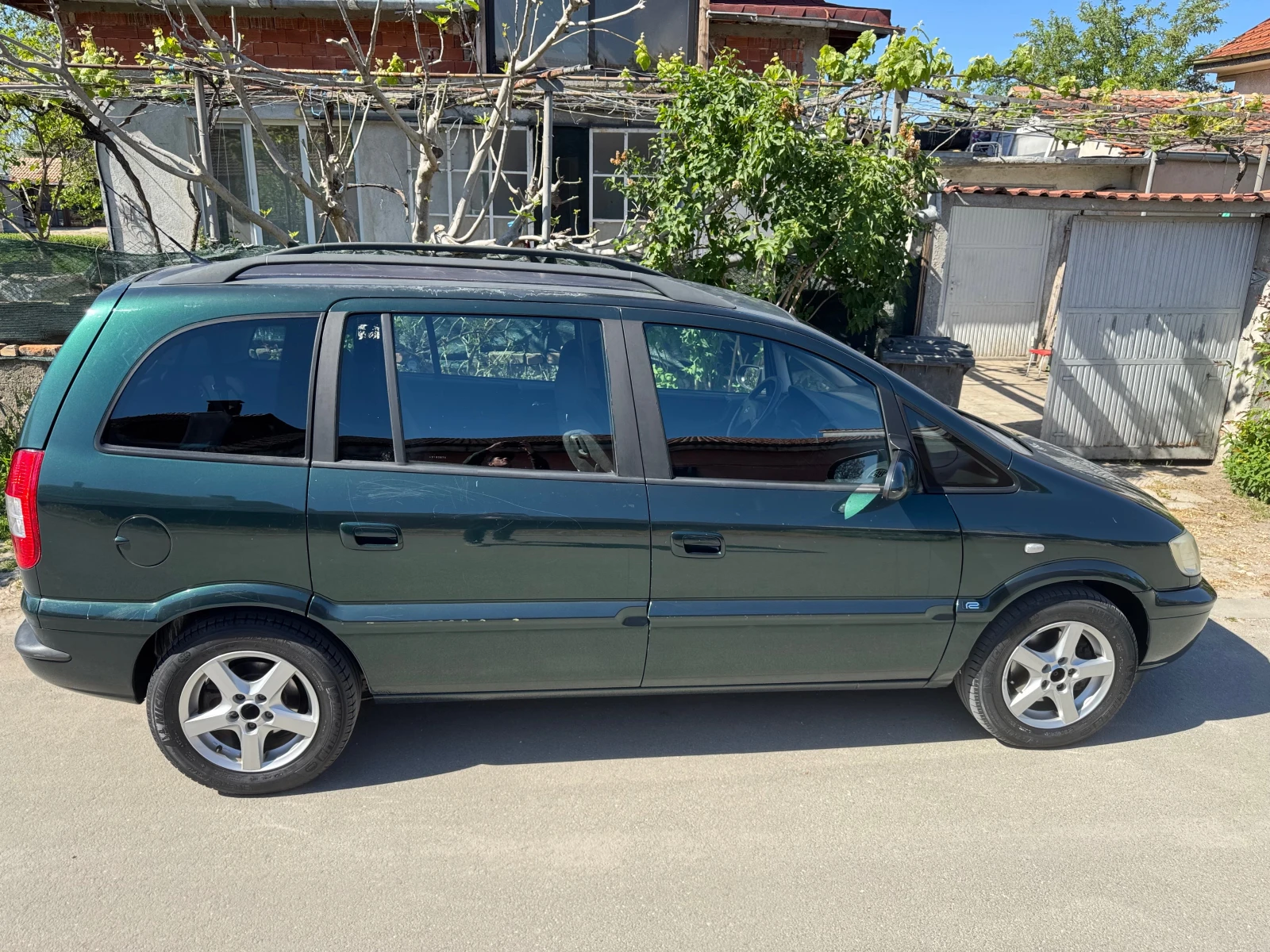 Opel Zafira  - изображение 2