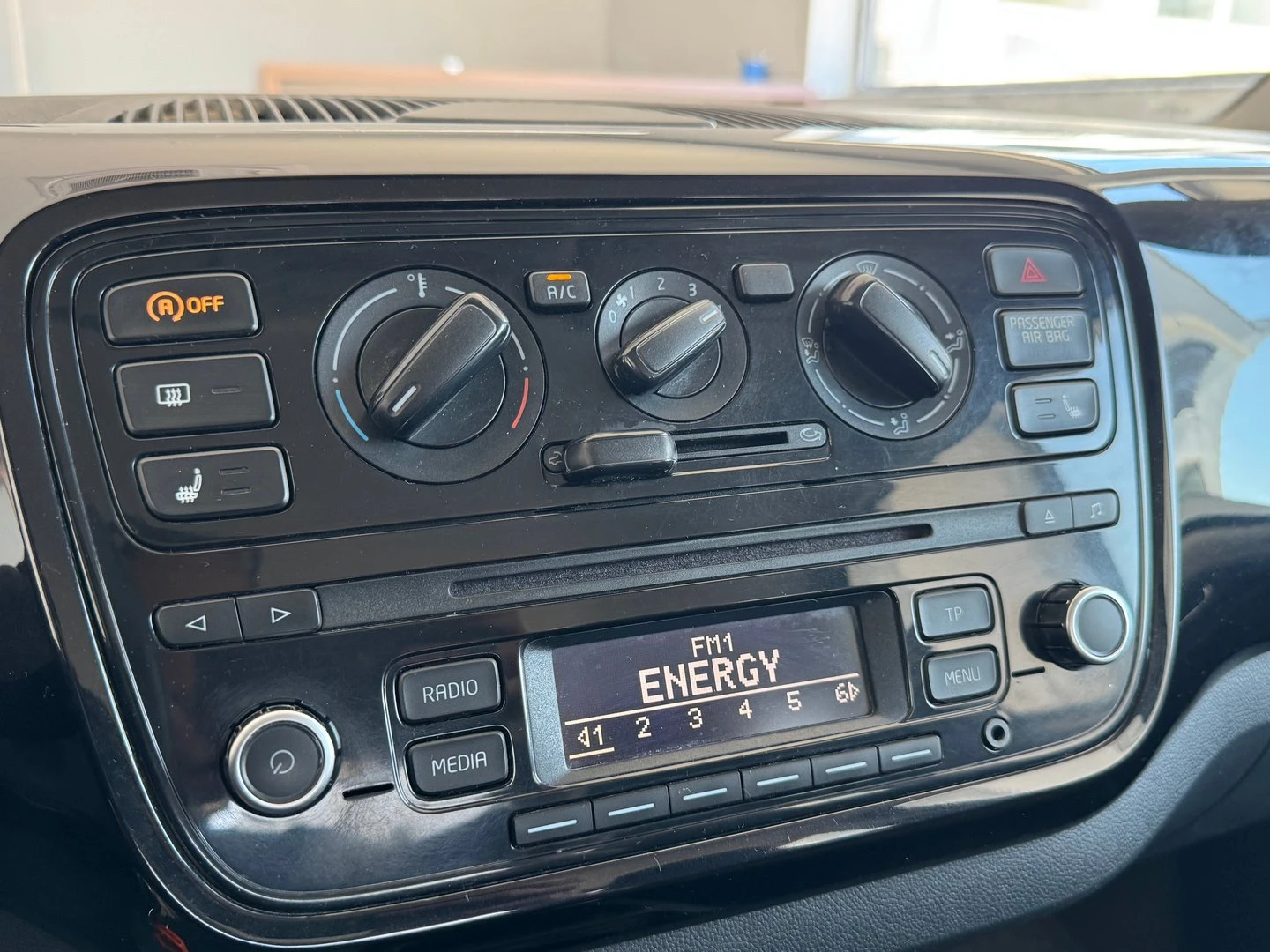 VW Up VW move up! 1.0 EcoFuel BMT | Mobile.bg — изображение 10