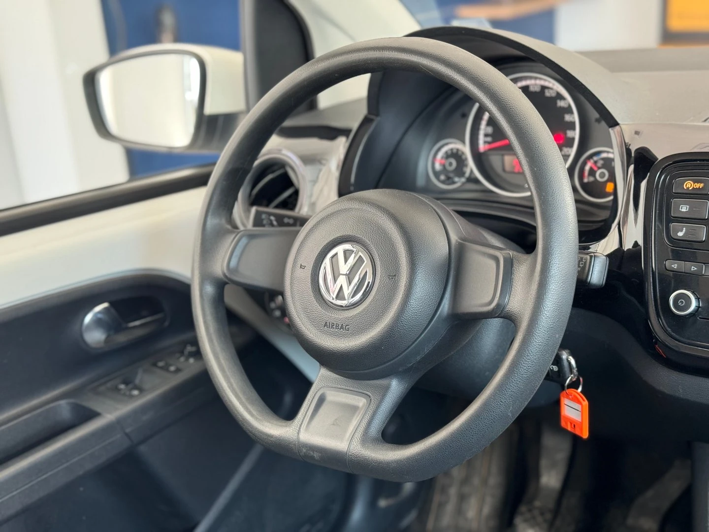 VW Up VW move up! 1.0 EcoFuel BMT | Mobile.bg — изображение 7