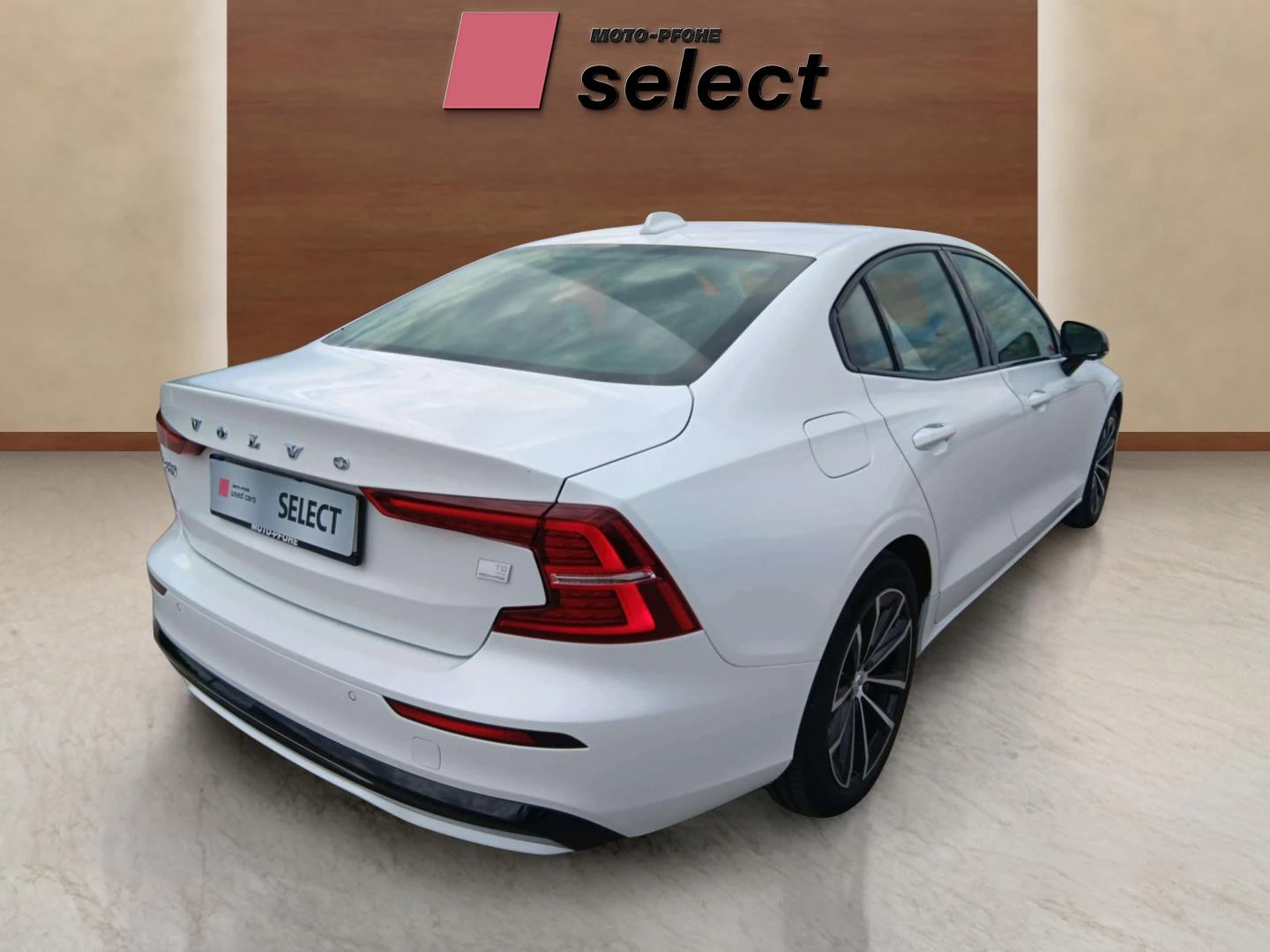 Volvo S60 2.0L - изображение 5