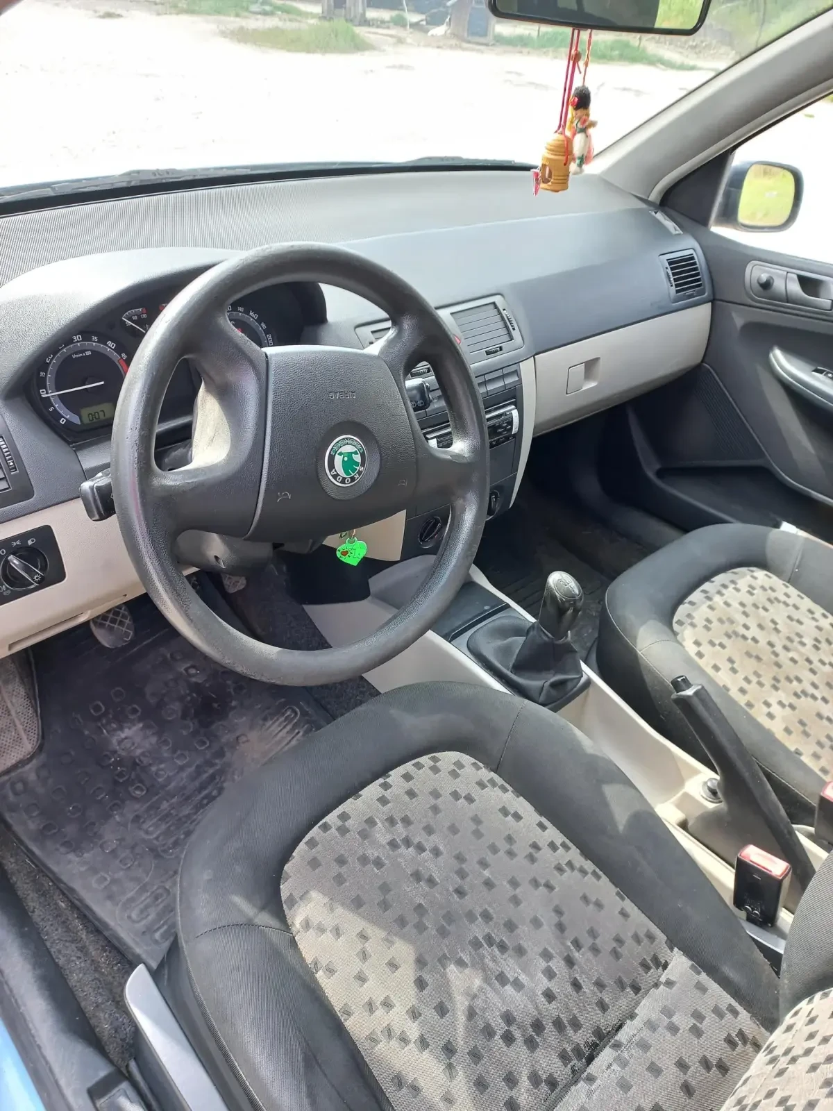 Skoda Fabia  - изображение 2