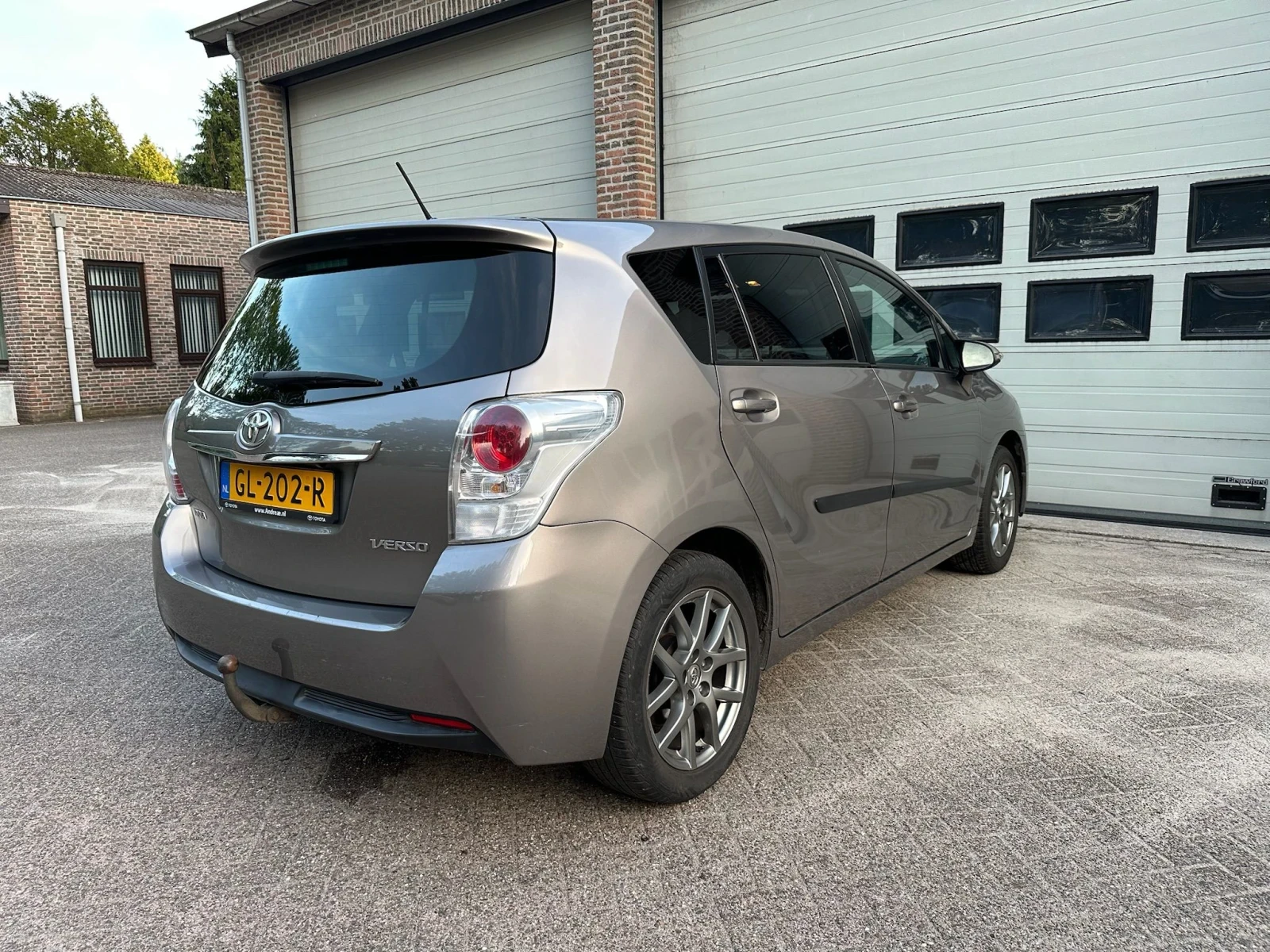 Toyota Verso  - изображение 3