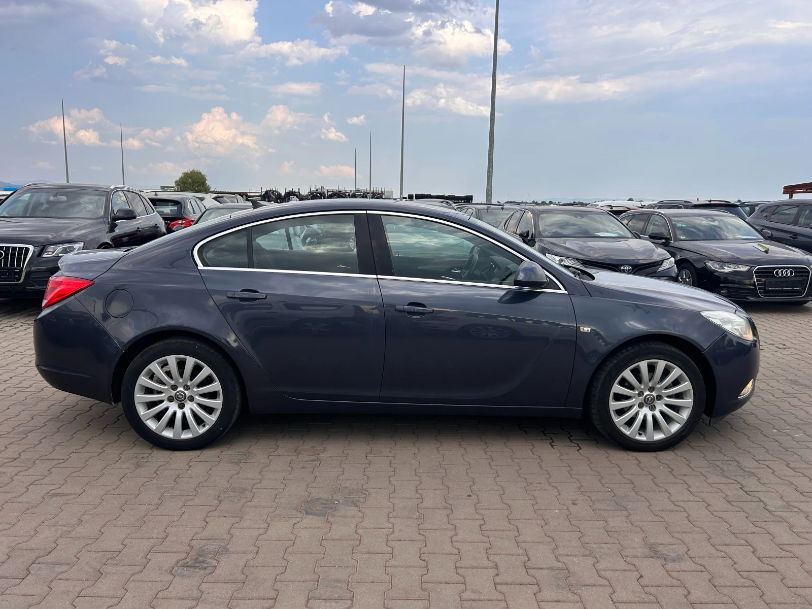 Opel Insignia 2.0CTDI NAVI EURO 5 - изображение 5