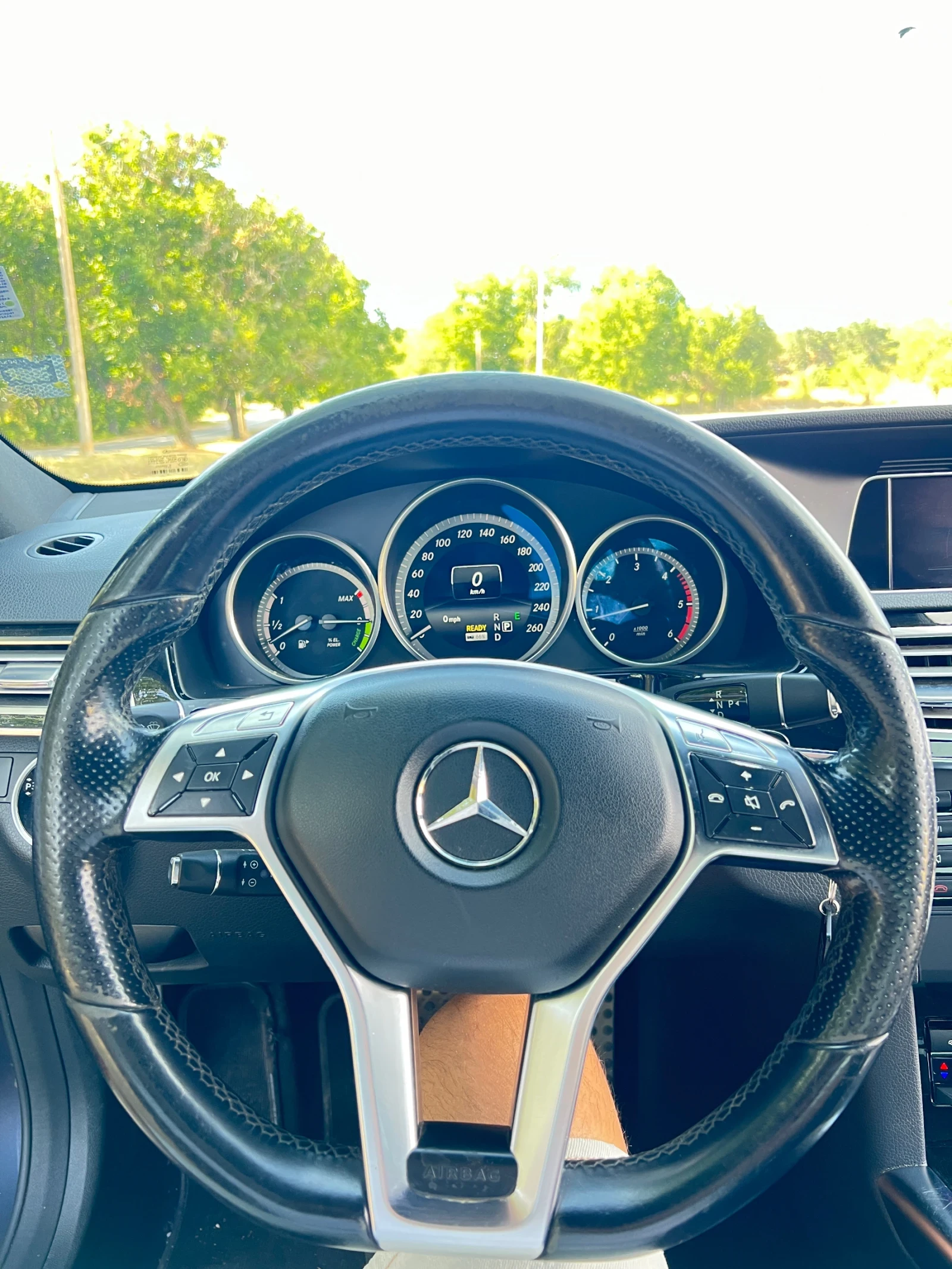 Mercedes-Benz E 300 AMG - изображение 10