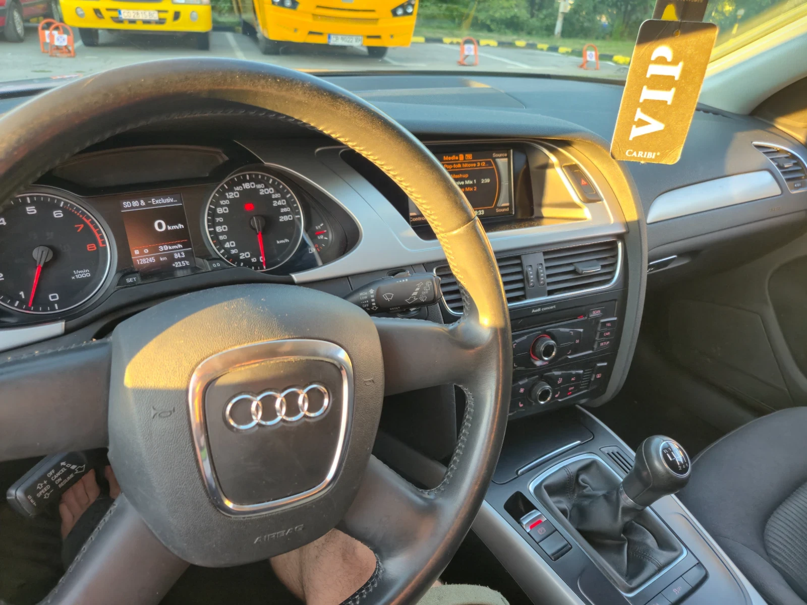 Audi A4 1.8 TFSI - изображение 9