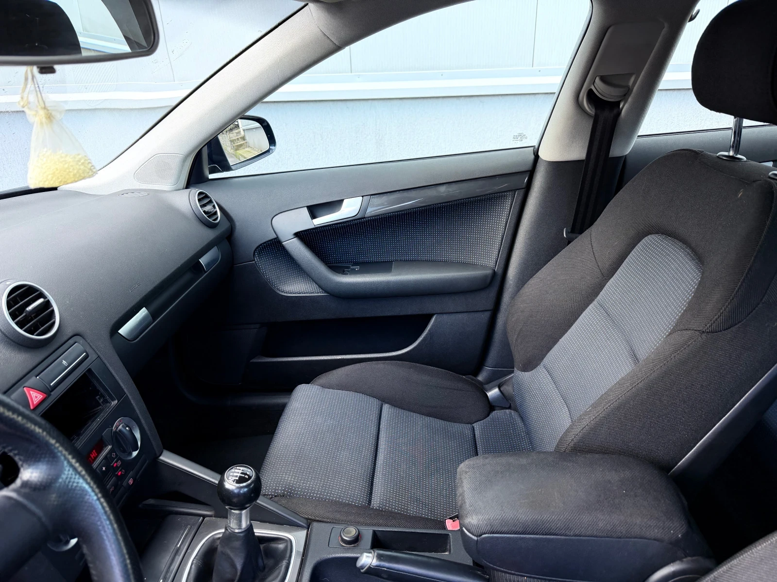 Audi A3 2.0 TDI 140 hp sport-back много запазена  - изображение 9