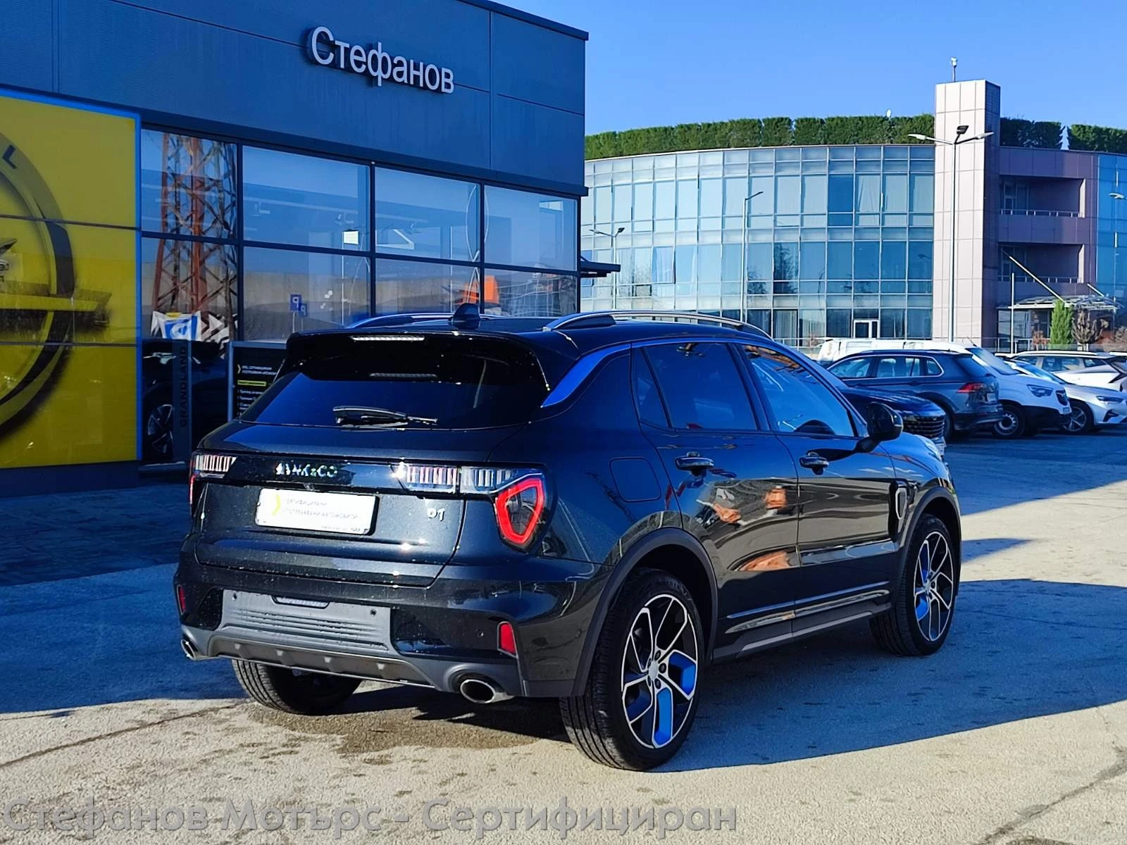 LynkCo 01 1.5 Plug-In Hybrid (261hp) AT7 - изображение 8