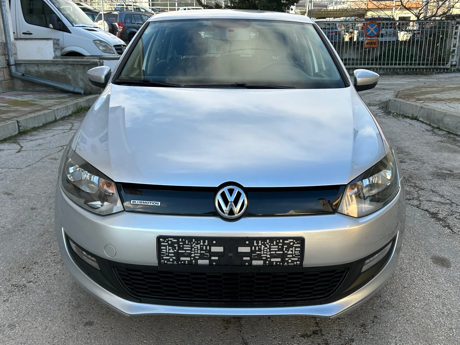 VW Polo 1.2TDI НАВИ EURO 5 - изображение 2