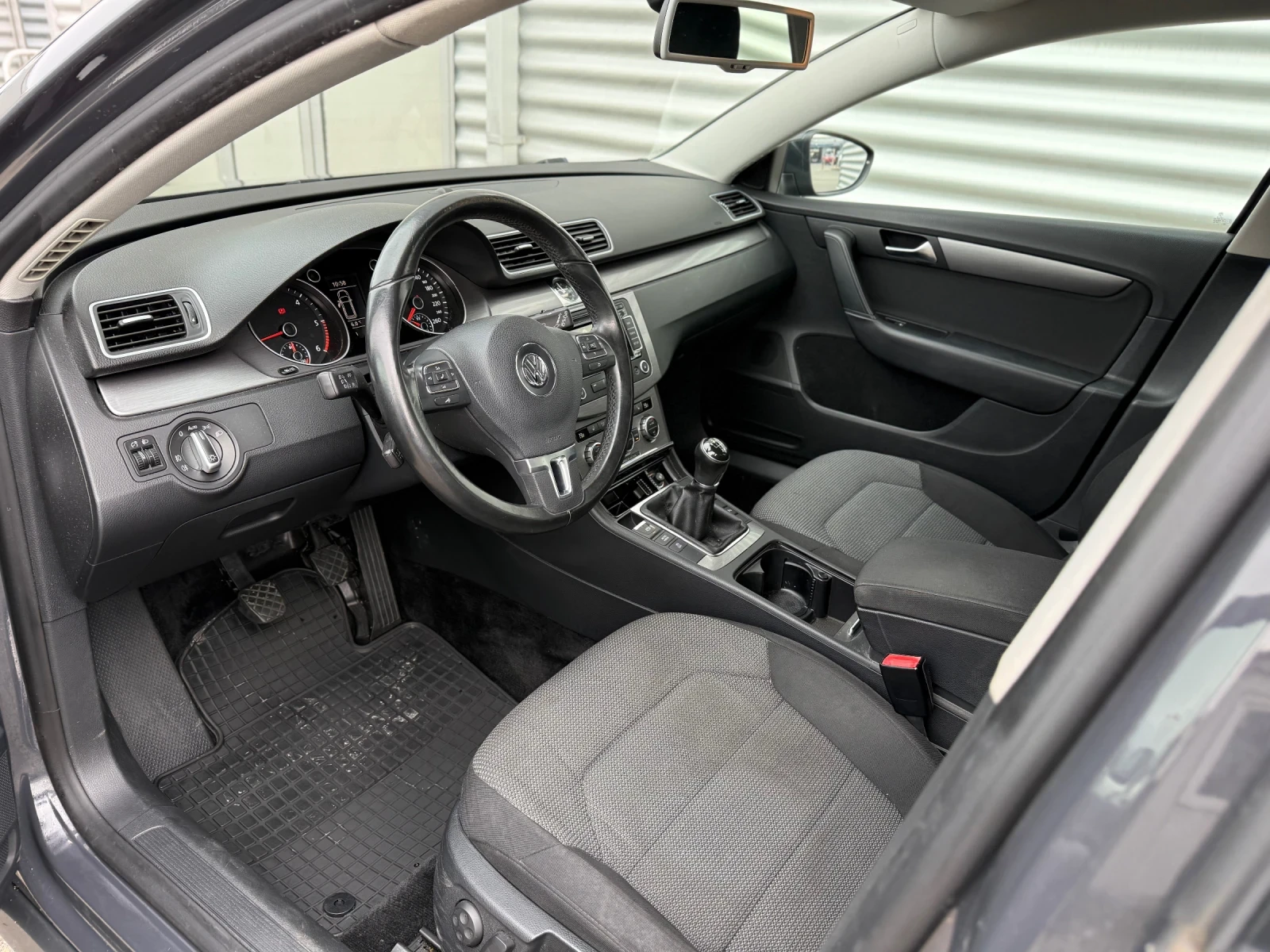 VW Passat 1, 6TDI+ BlueMotion+ 105kc+ ������� | Mobile.bg � ����������� 9