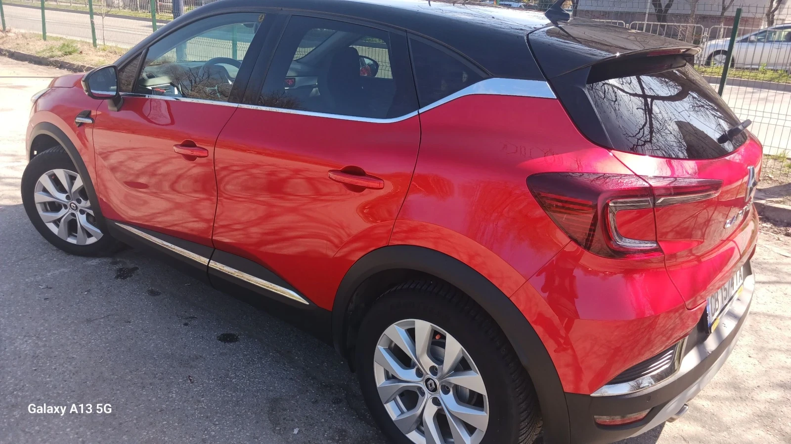 Renault Captur 133, снимка 4 - Автомобили и джипове - 53810302