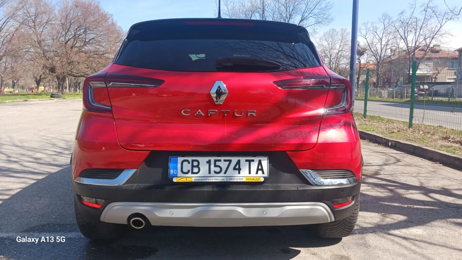 Renault Captur 133, снимка 3 - Автомобили и джипове - 53810302