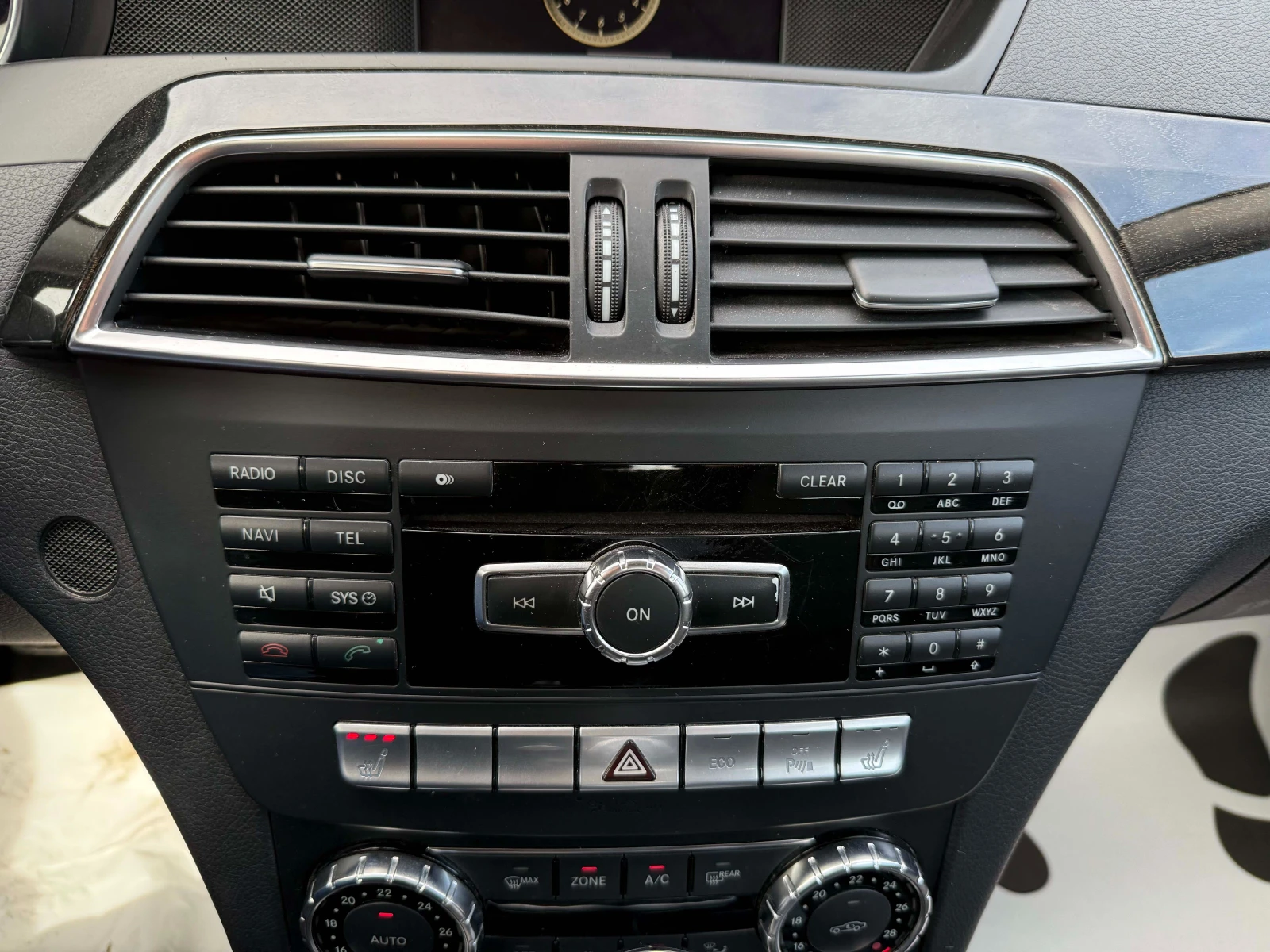 Mercedes-Benz C 220 CDI T BlueEfficiency Avantgarde, снимка 14 - Автомобили и джипове - 53816062