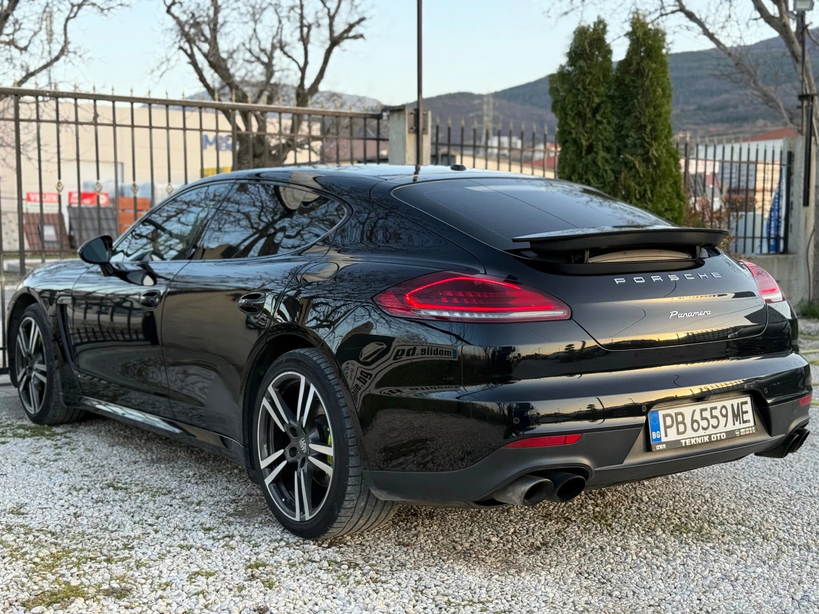 Porsche Panamera Plug in hybrid V6S, снимка 15 - Автомобили и джипове - 53987077