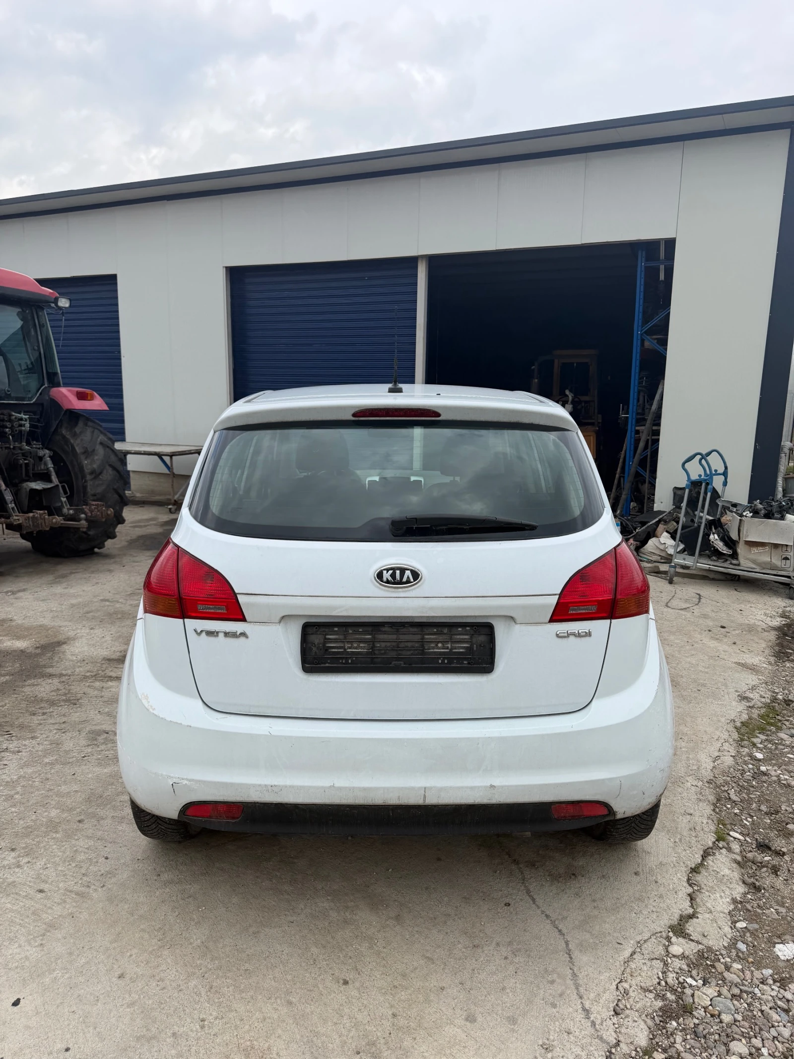 Kia Venga 1.4crdi, снимка 3 - Автомобили и джипове - 53998685