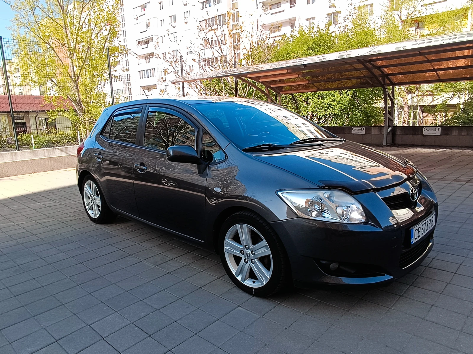 Toyota Auris, снимка 2 - Автомобили и джипове - 54336774