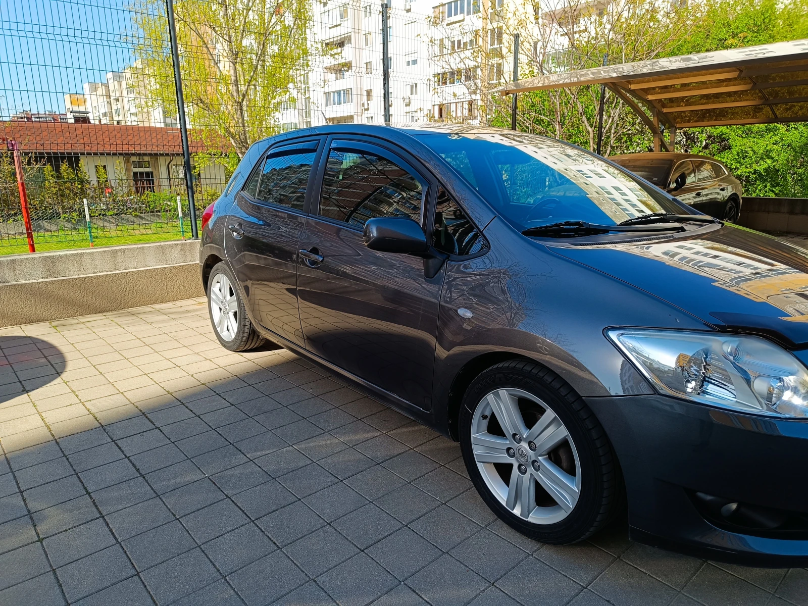 Toyota Auris, снимка 7 - Автомобили и джипове - 54336774