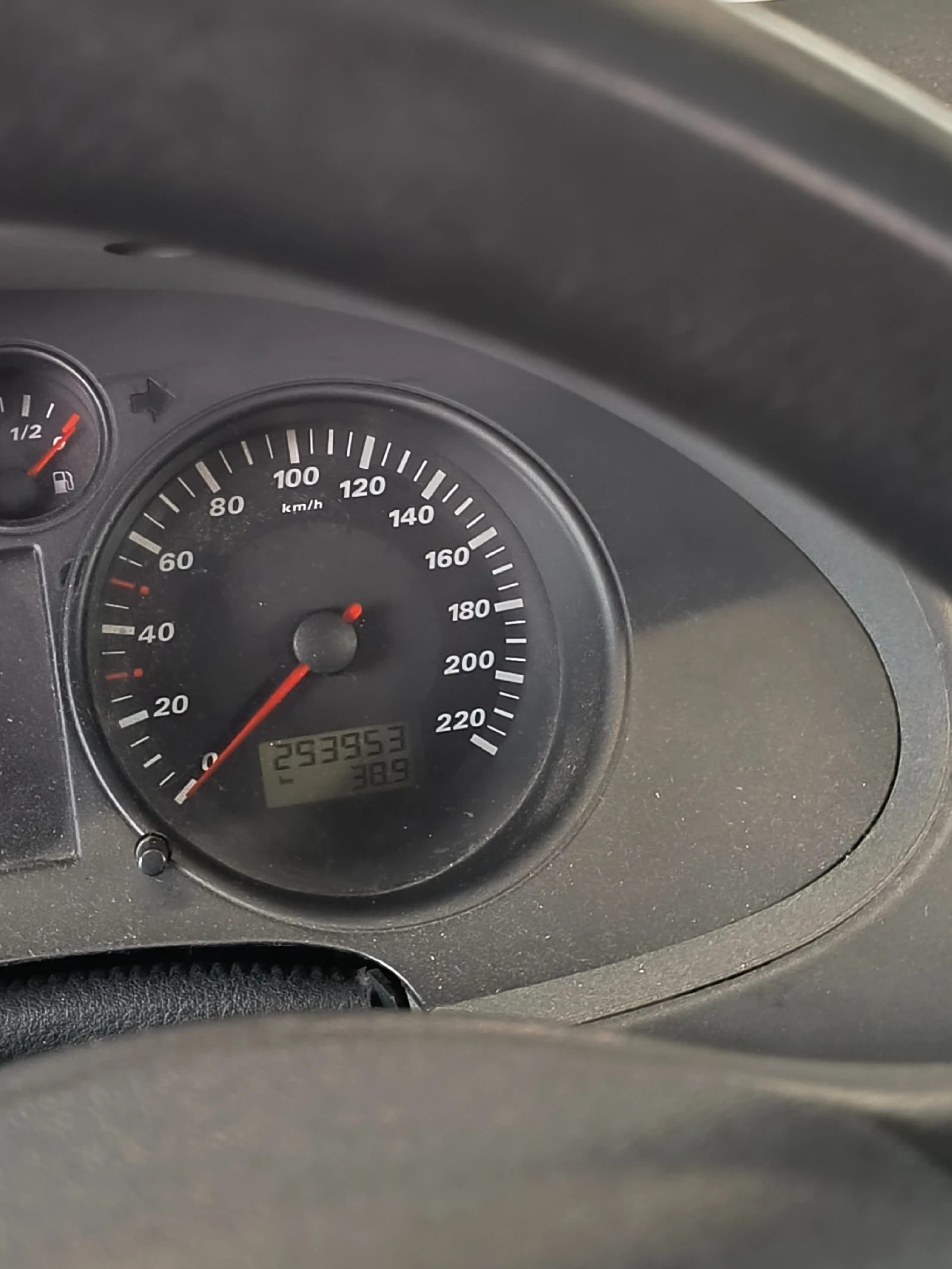 Seat Ibiza 1.9TDI 101 к.с , снимка 7 - Автомобили и джипове - 54196777