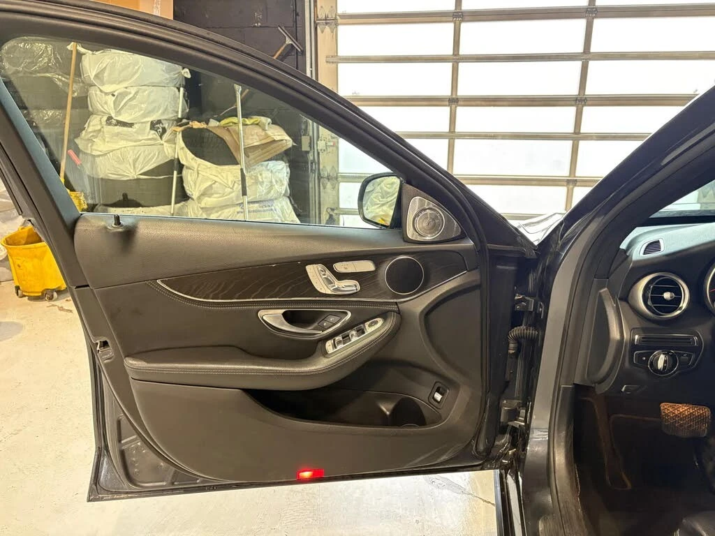 Mercedes-Benz C 300 4MATIC* ����������* (���� �� ��)  | Mobile.bg � ����������� 11