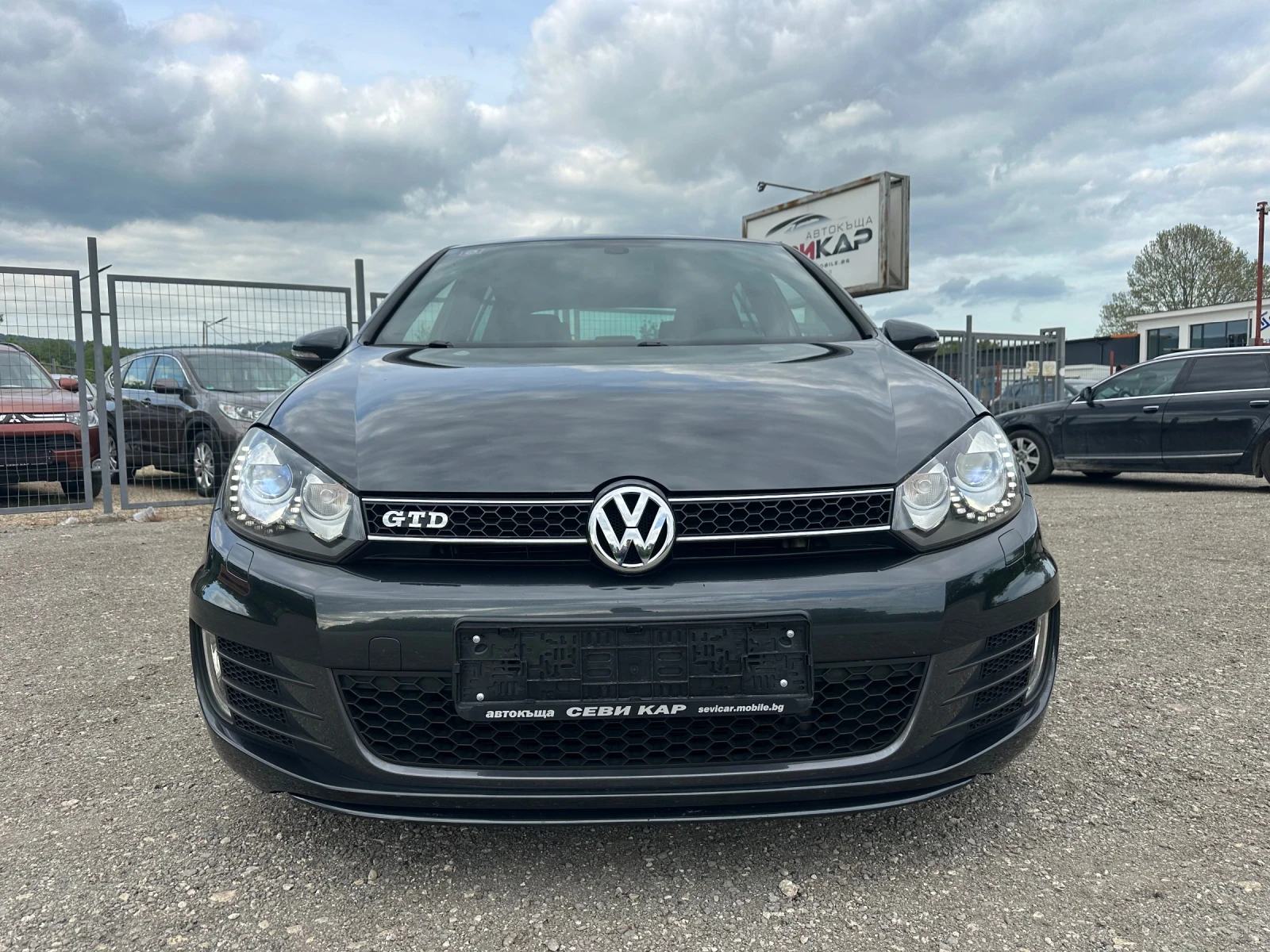 VW Golf GTD, Led, Xenon, 2.0tdi-170к.с.! , снимка 2 - Автомобили и джипове - 54652990