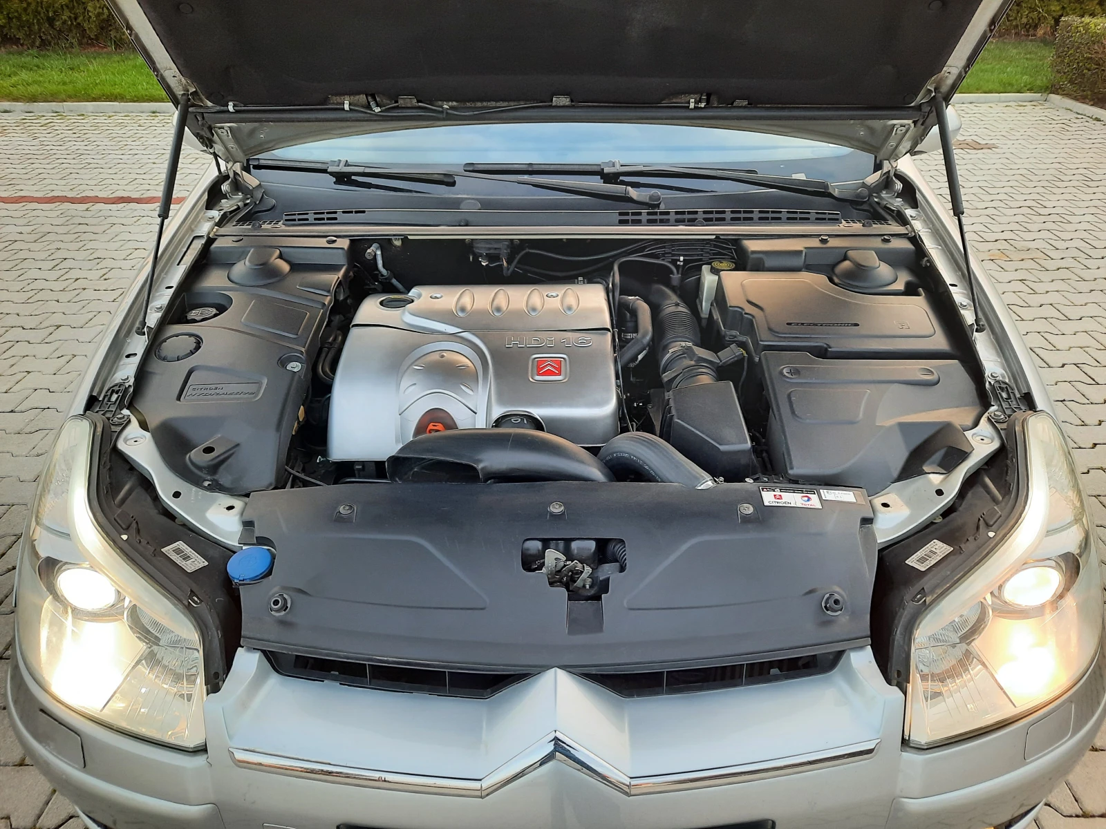 Citroen C5 2.2 HDI 133 к.с. Exclusive, снимка 14 - Автомобили и джипове - 54672322