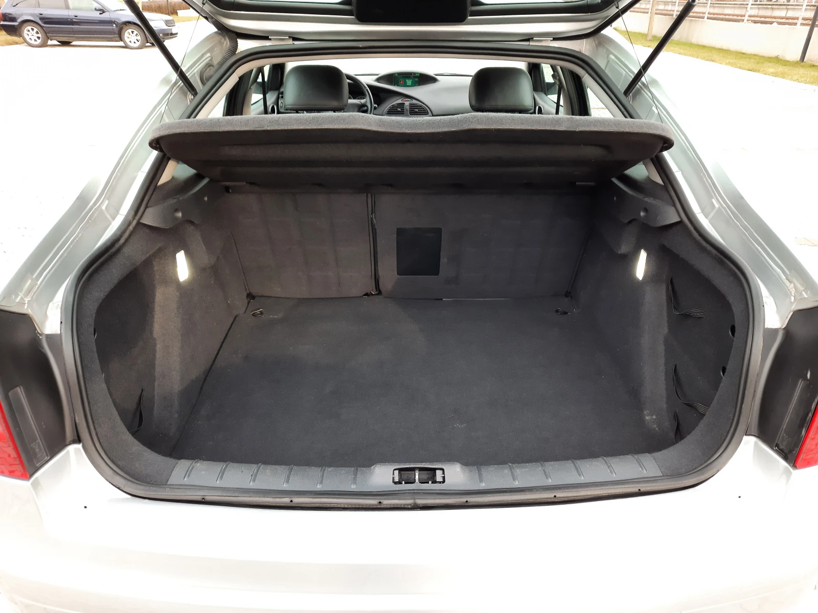 Citroen C5 2.2 HDI 133 к.с. Exclusive, снимка 15 - Автомобили и джипове - 54672322